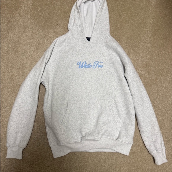 White Fox - Picture 4 of 4